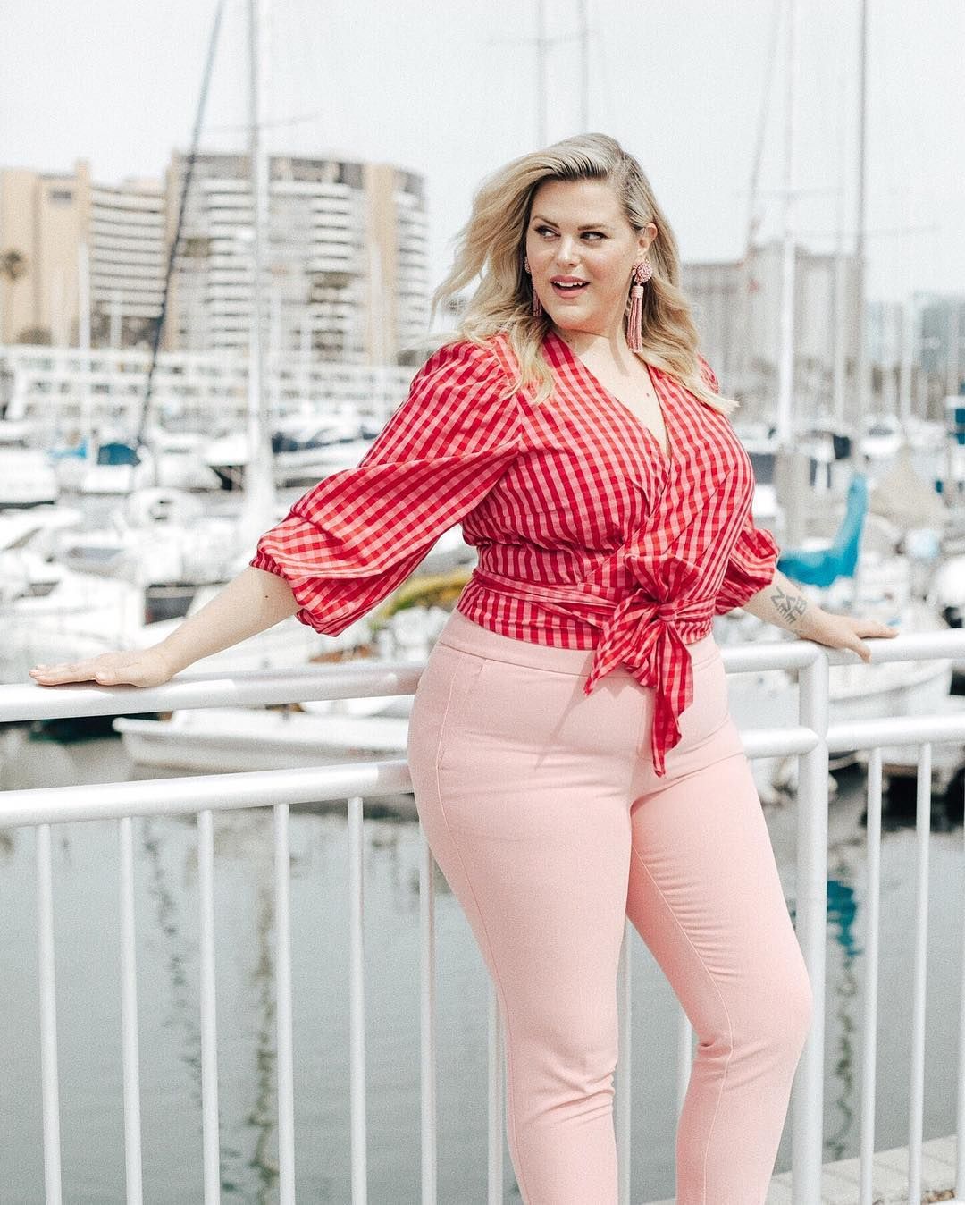 10 Plus Size Influencers You Want To Follow Nakedlydressed